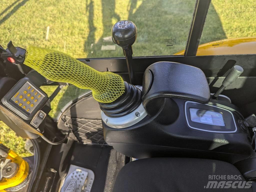 JCB 8026 CTS Mini kotrók < 7t