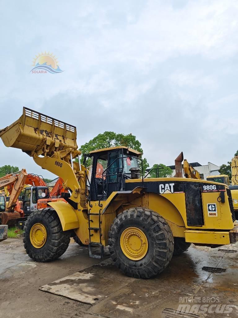 CAT 980 G Gumikerekes homlokrakodók