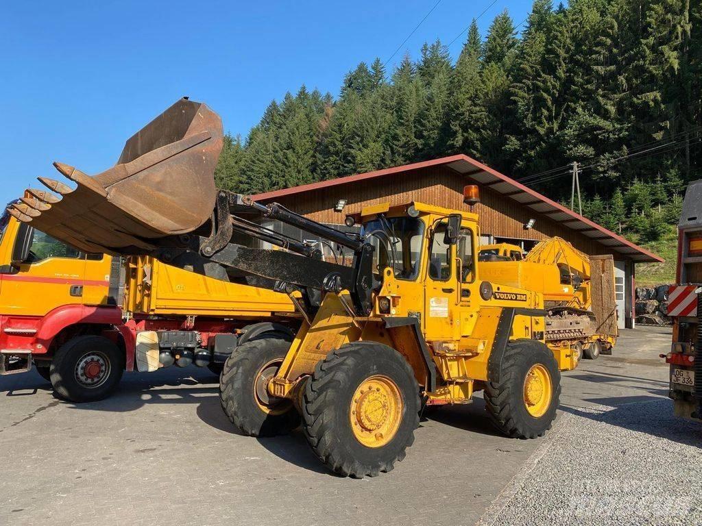 Volvo BM L 70 Gumikerekes homlokrakodók