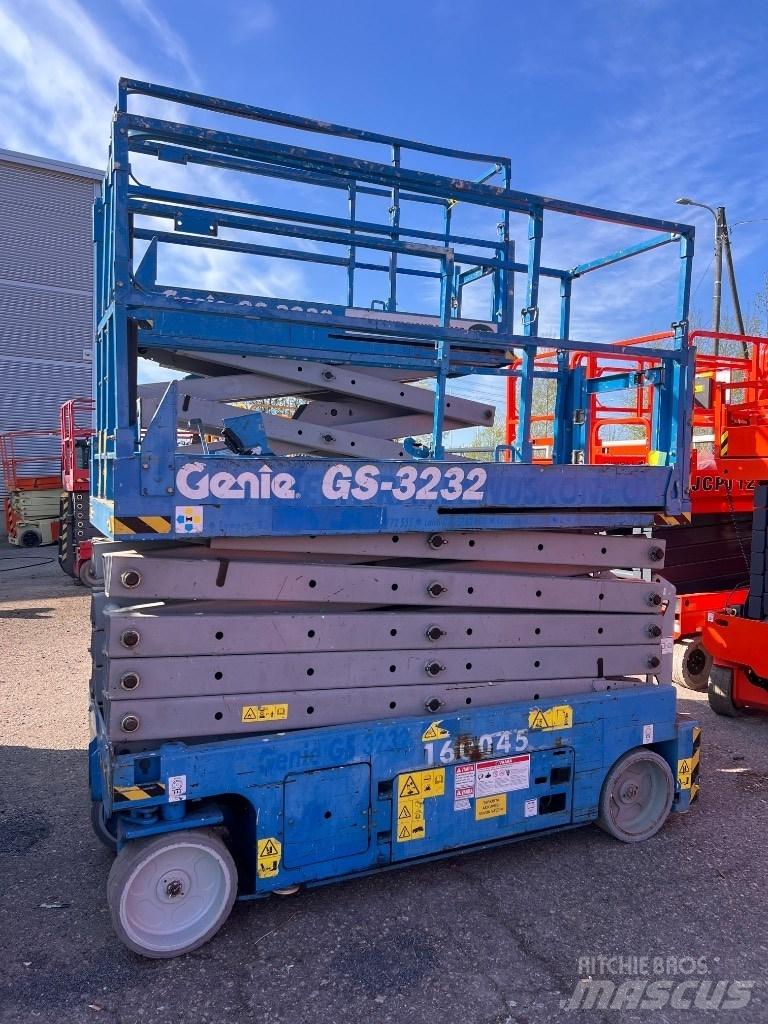 Genie GS 3232 Ollós emelők