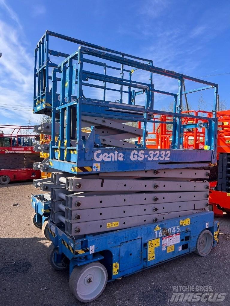 Genie GS 3232 Ollós emelők