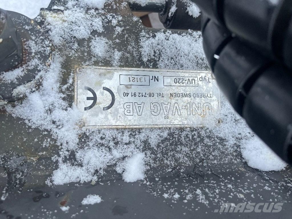 Uni-väg UV-220 Sípálya kezelő gépek