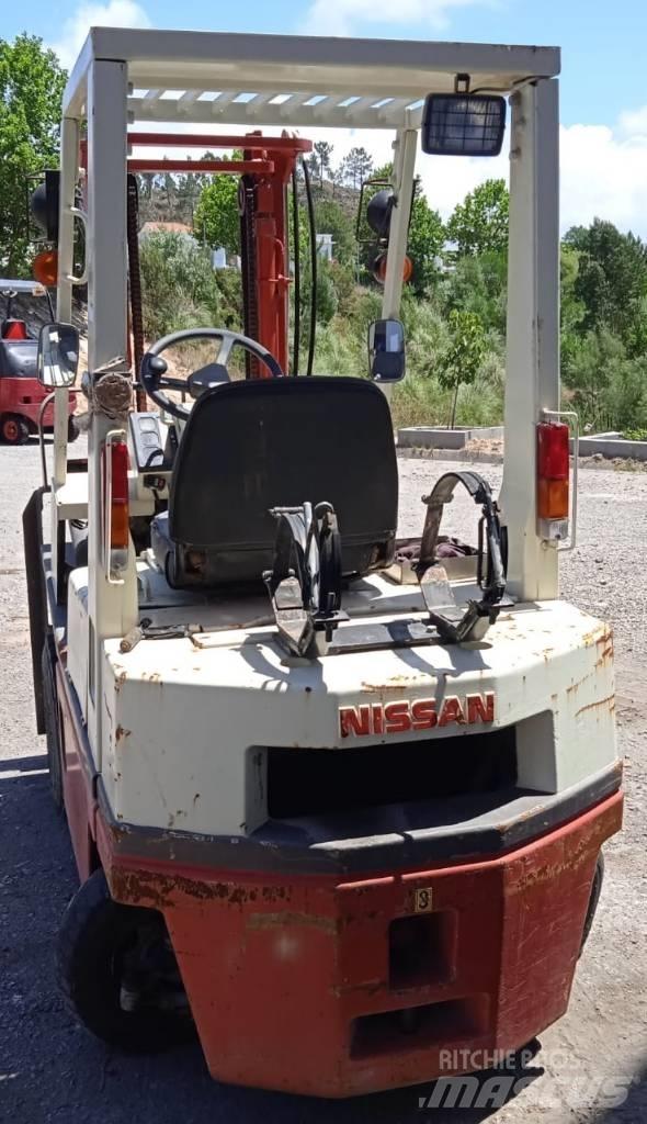 Nissan 02ZNH01A15 Gázüzemű targoncák