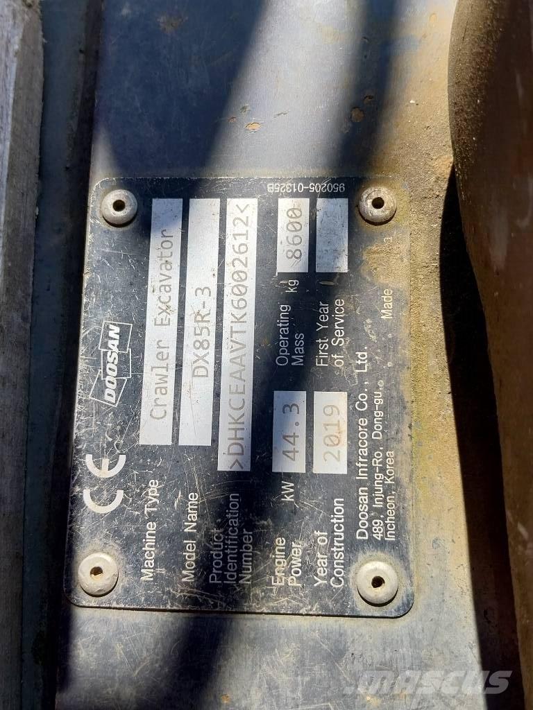Doosan DX 85 R-3 Közepes (midi) kotrók 7 t - 12 t