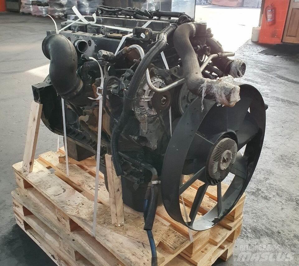 MAN D0834 220 hp Motorok
