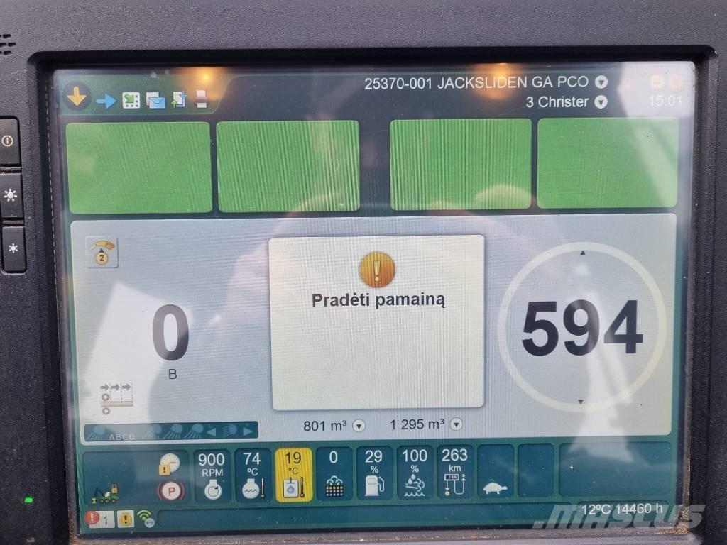 John Deere 1170 G Betakarítók