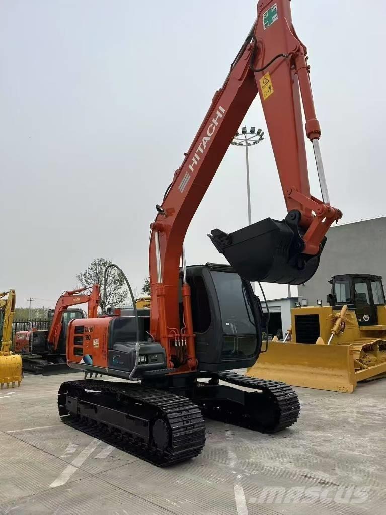 Hitachi ZX 120 Lánctalpas kotrók