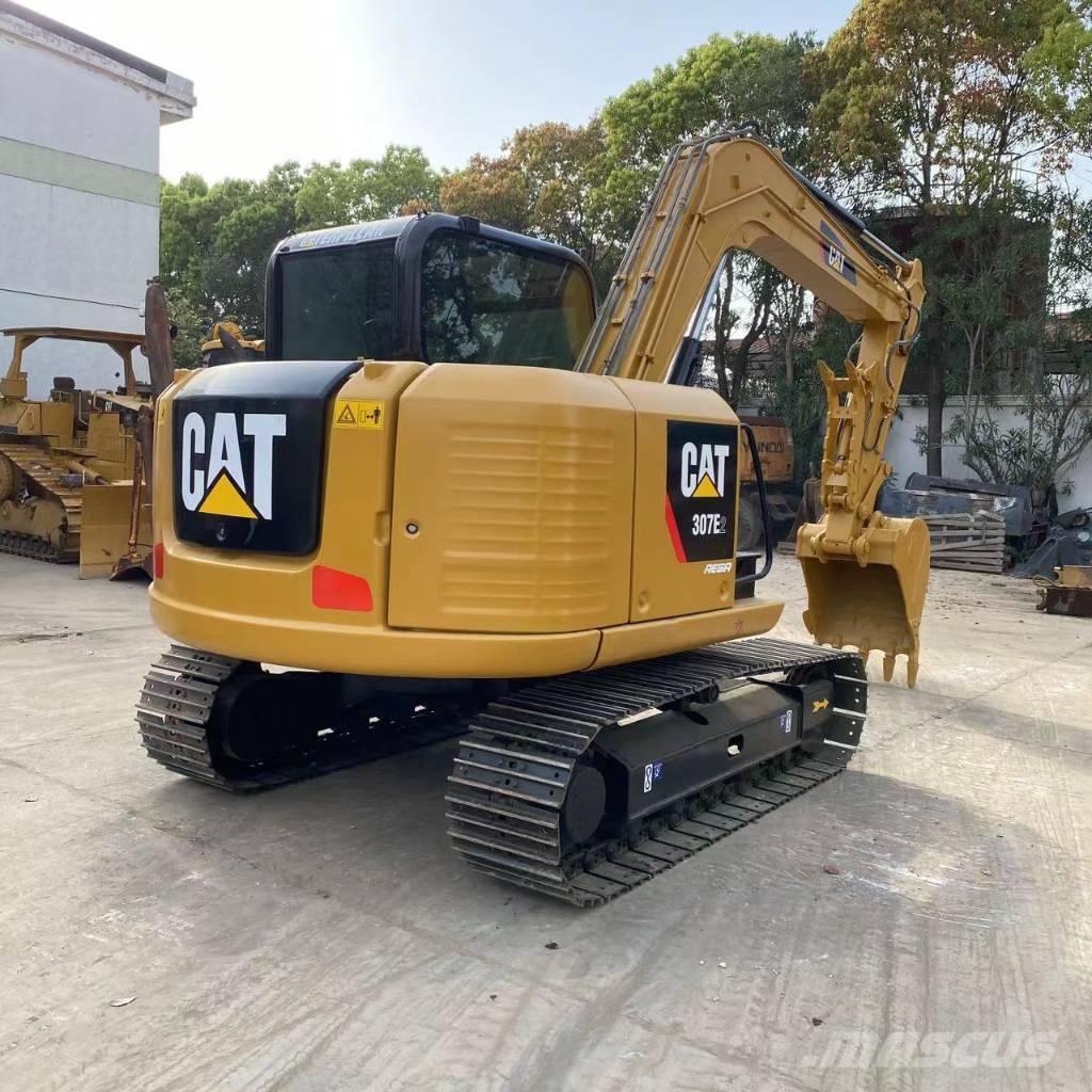 CAT 307 Közepes (midi) kotrók 7 t - 12 t