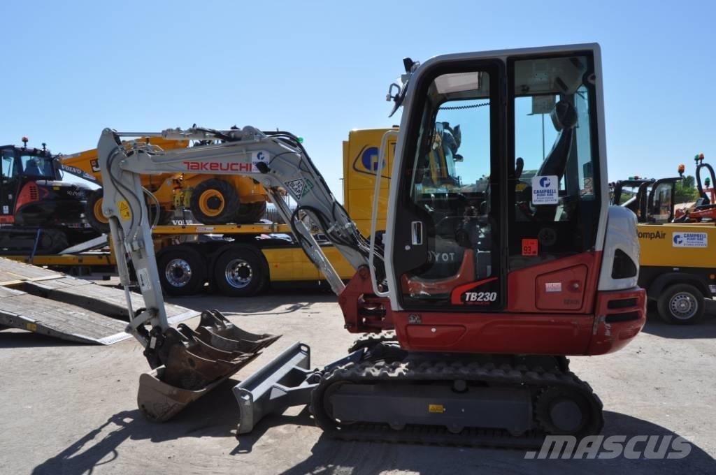 Takeuchi TB 230 Mini kotrók < 7t