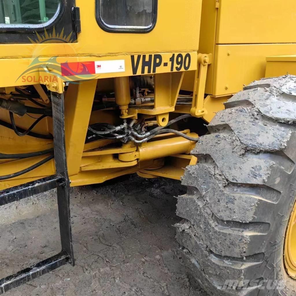 CAT 140 K Gréderek