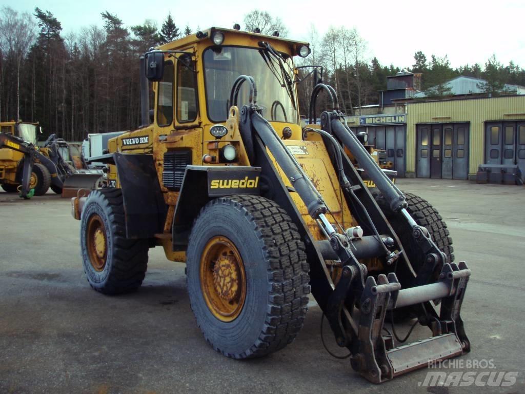 Volvo BM L 70 Gumikerekes homlokrakodók