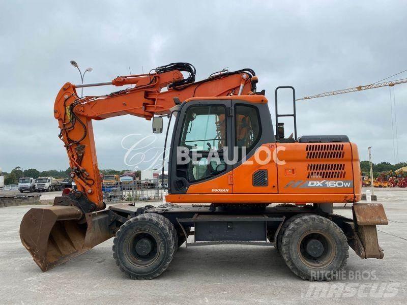 Doosan DX160W Gumikerekes kotrók