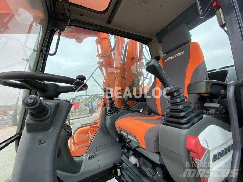 Doosan DX160W Gumikerekes kotrók