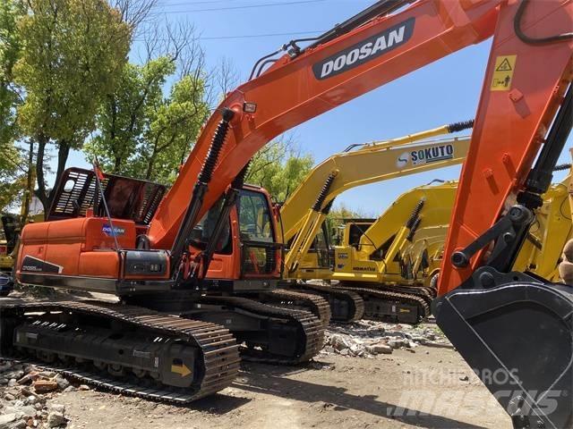 Doosan DX 225 LC Lánctalpas kotrók
