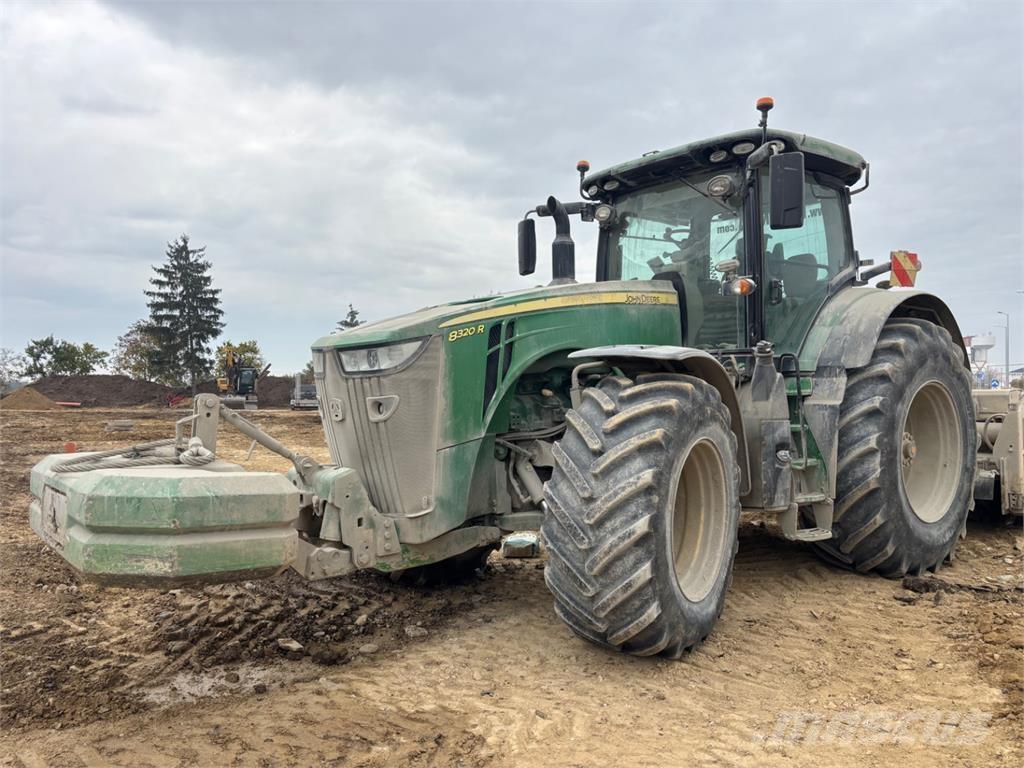 John Deere 8320R Építőipar - Egyebek