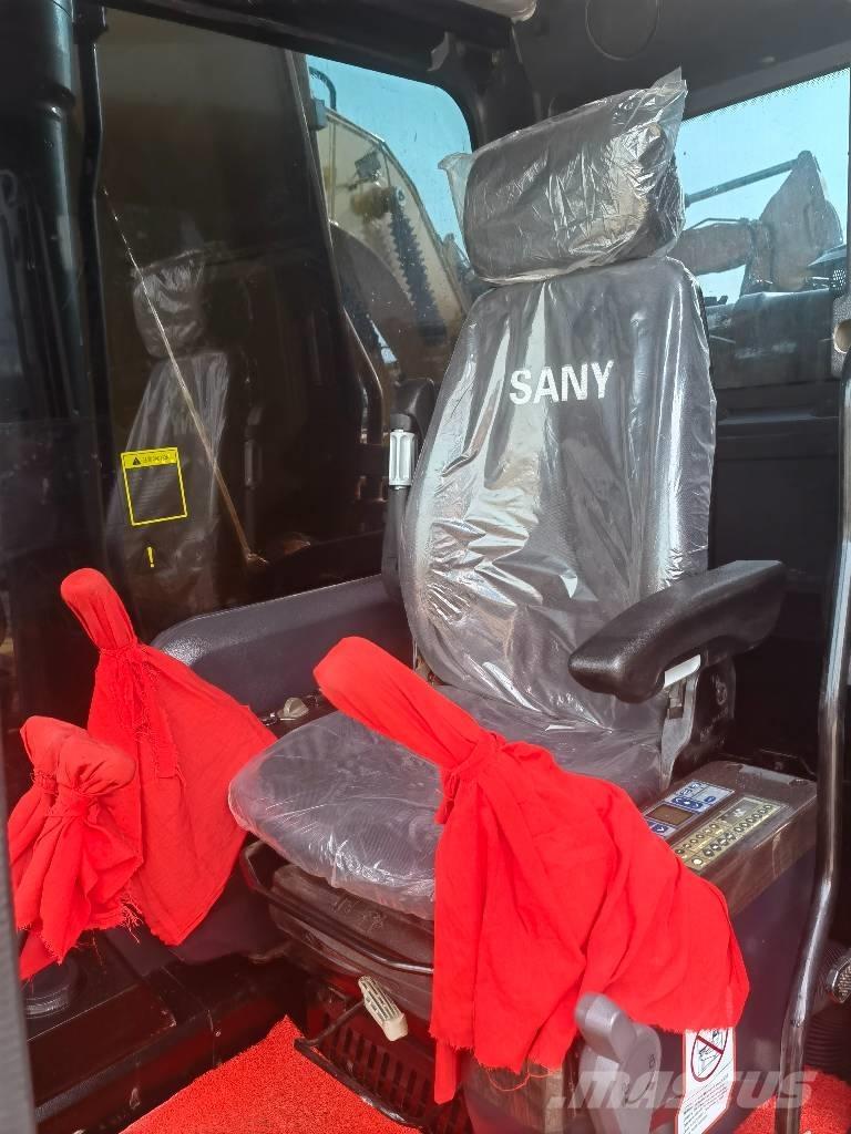 Sany SY 215 C Közepes (midi) kotrók 7 t - 12 t