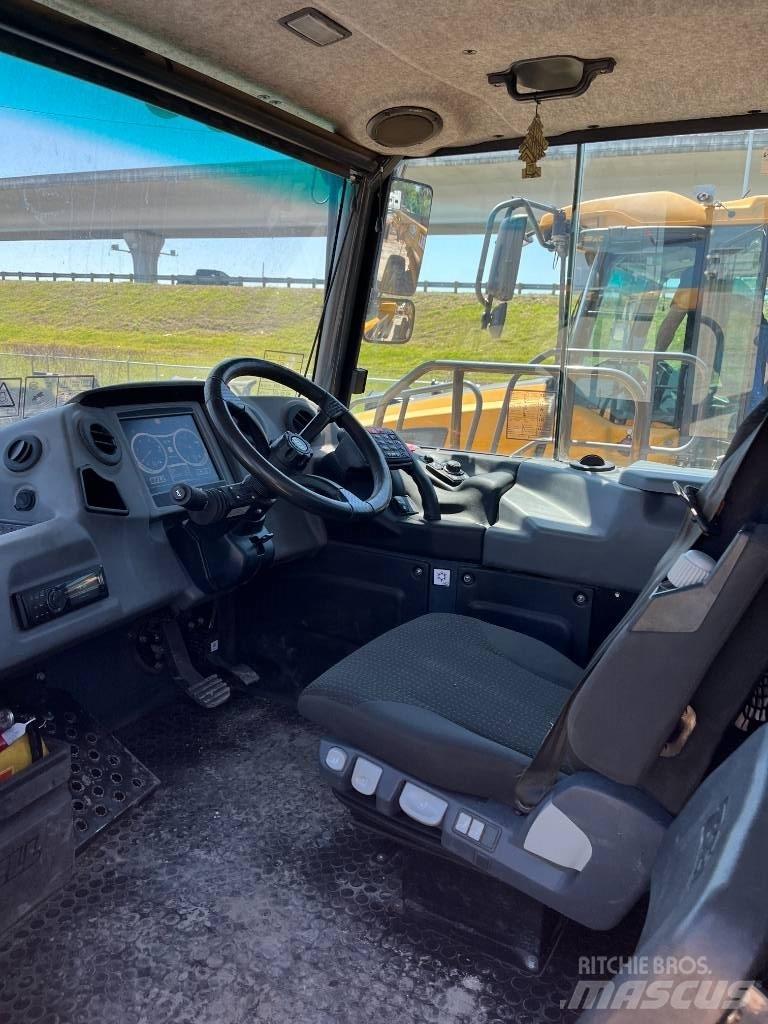 Bell B30E Csuklósdömperek
