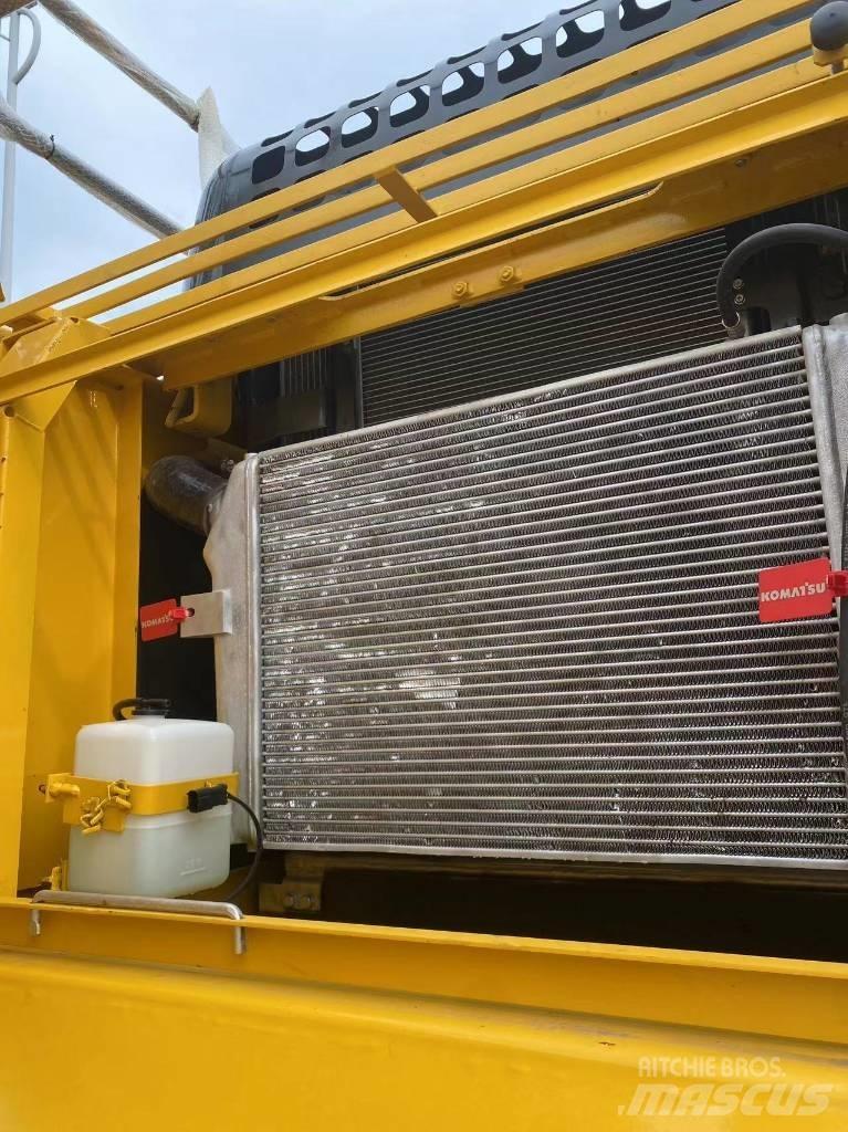Komatsu PC350 Lánctalpas kotrók