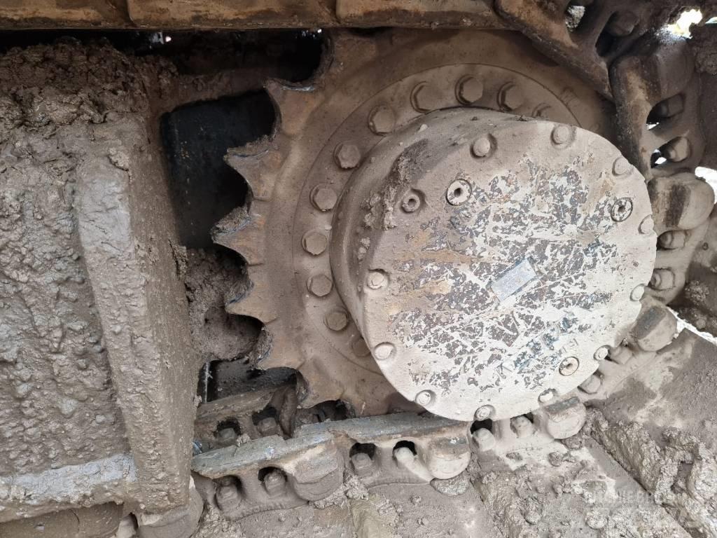 Hyundai HX 140 L Lánctalpas kotrók