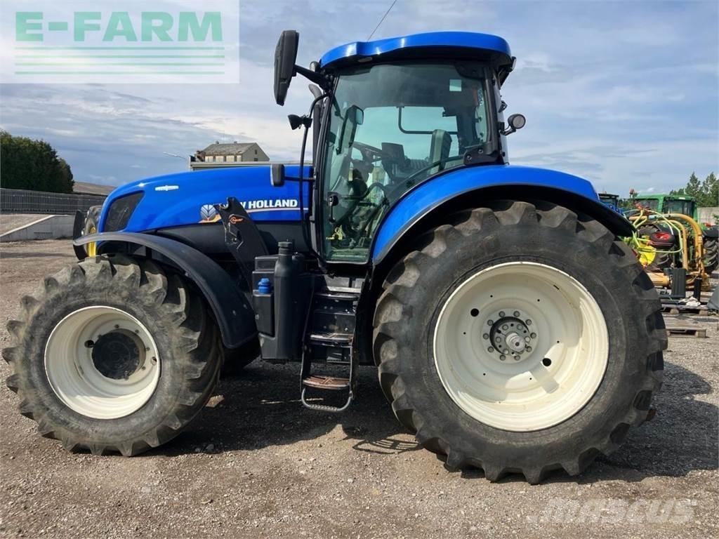 New Holland T7.220 Traktorok