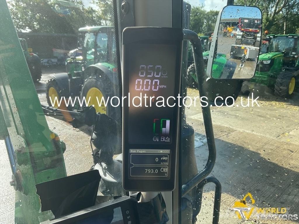 John Deere 6100 M Traktorok