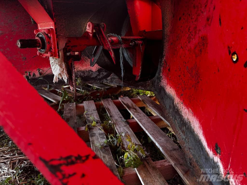 Kuhn VBP 2160 Körbálázók