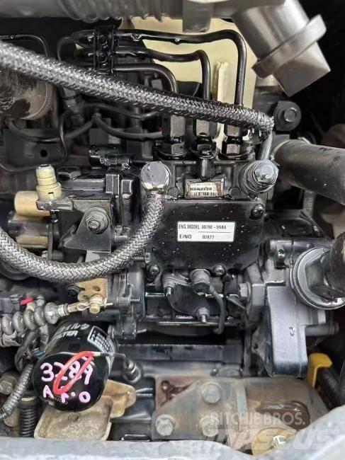 Komatsu PC 20 Mini kotrók < 7t