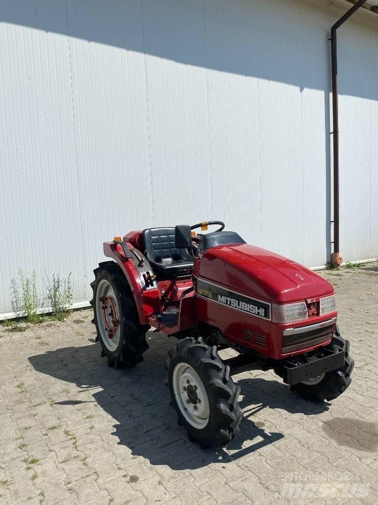 Mitsubishi MT205 Kompakt traktorok