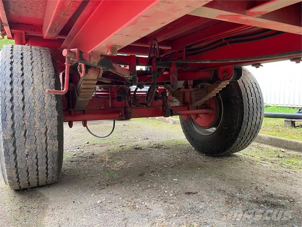 Agromet T-149 Billenő pótkocsik