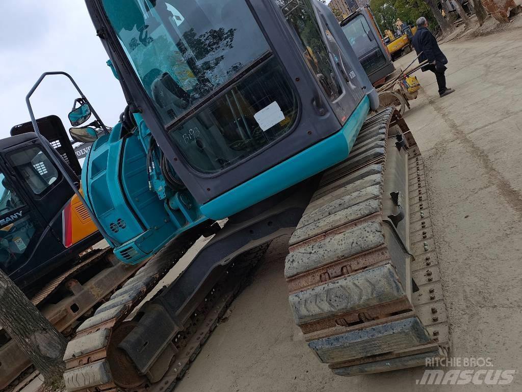 Kobelco SK 135 SR Lánctalpas kotrók