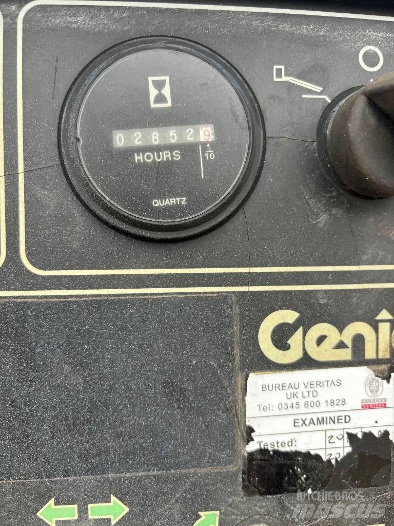 Genie Z 45/25 J RT Karos emelők