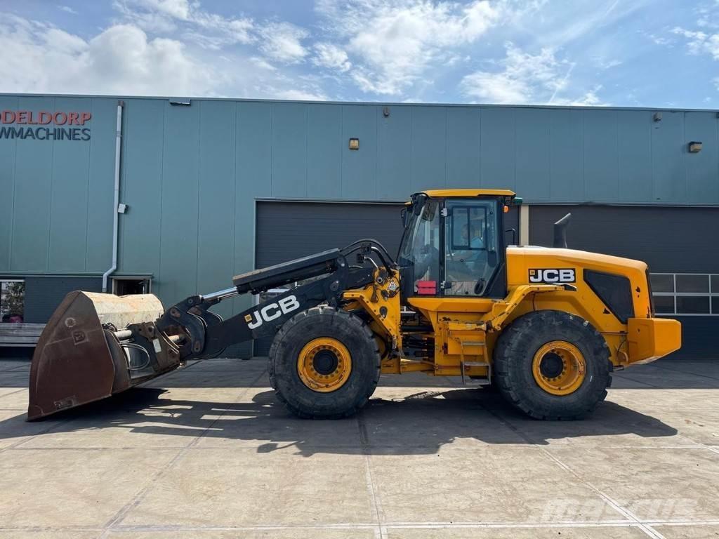 JCB 457 Gumikerekes homlokrakodók