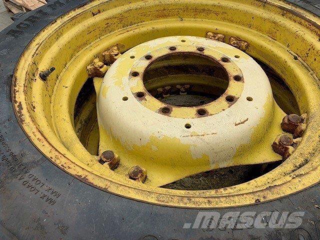  270/95R36 Gumiabroncsok, kerekek és felnik