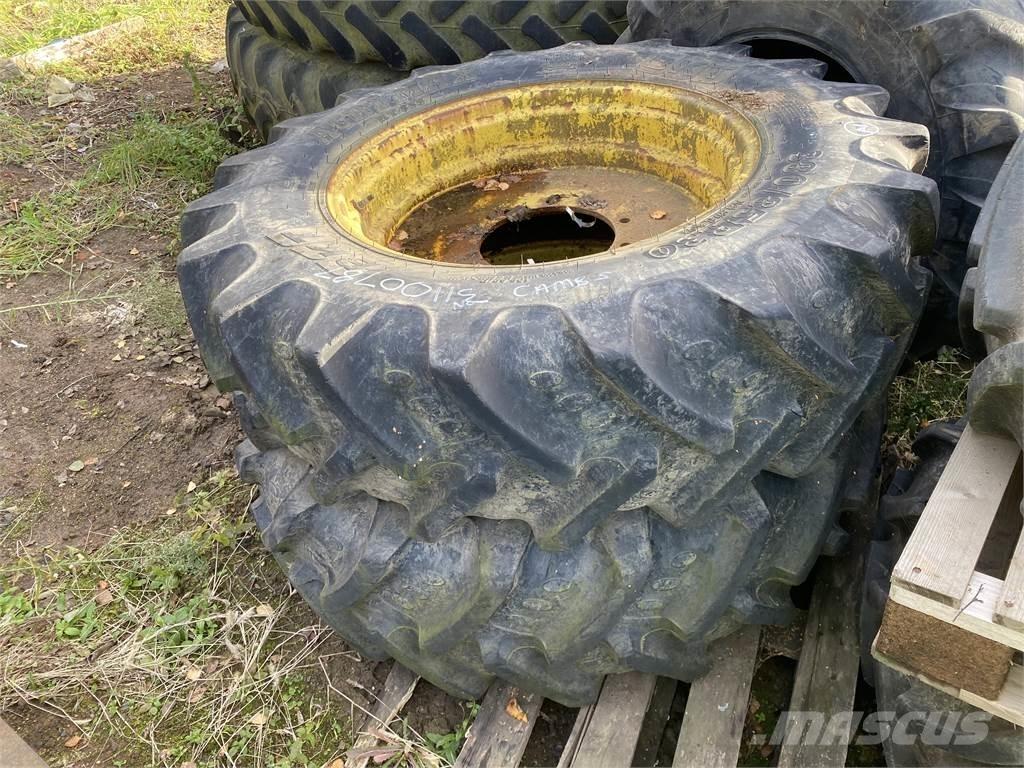  380/85R30 Gumiabroncsok, kerekek és felnik