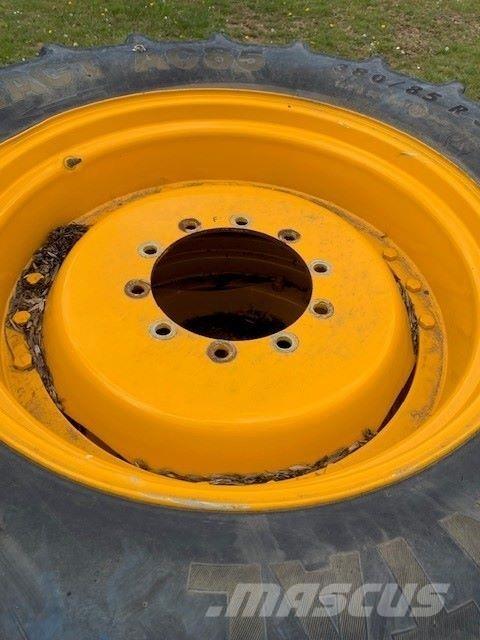  380/85R34 Gumiabroncsok, kerekek és felnik