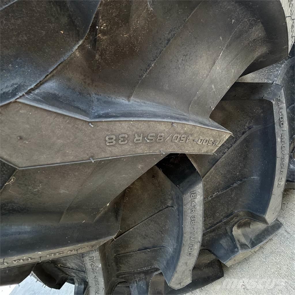  420/85R24 Gumiabroncsok, kerekek és felnik