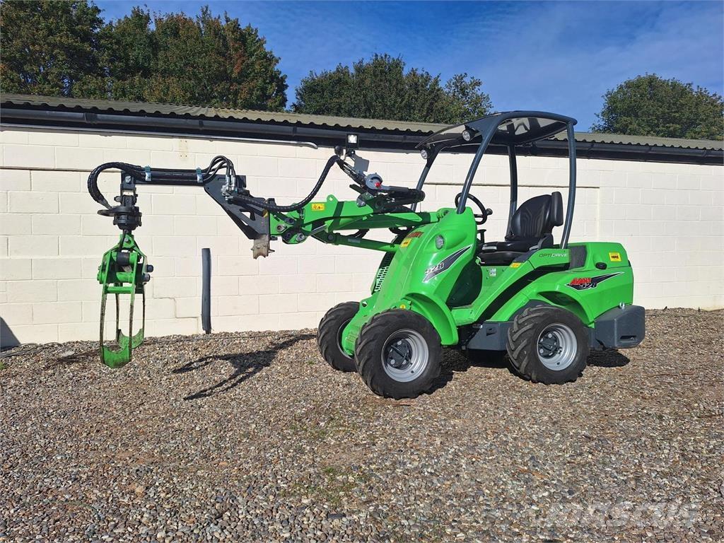 Avant 528 Gumikerekes homlokrakodók