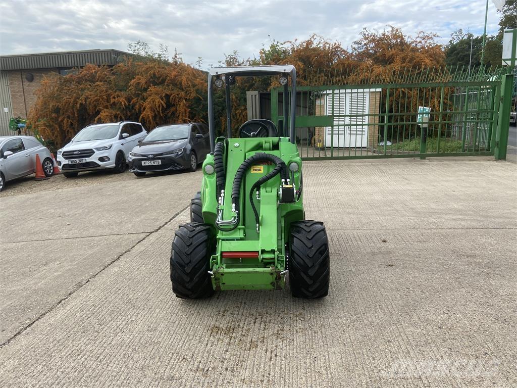 Avant 645I Gumikerekes homlokrakodók