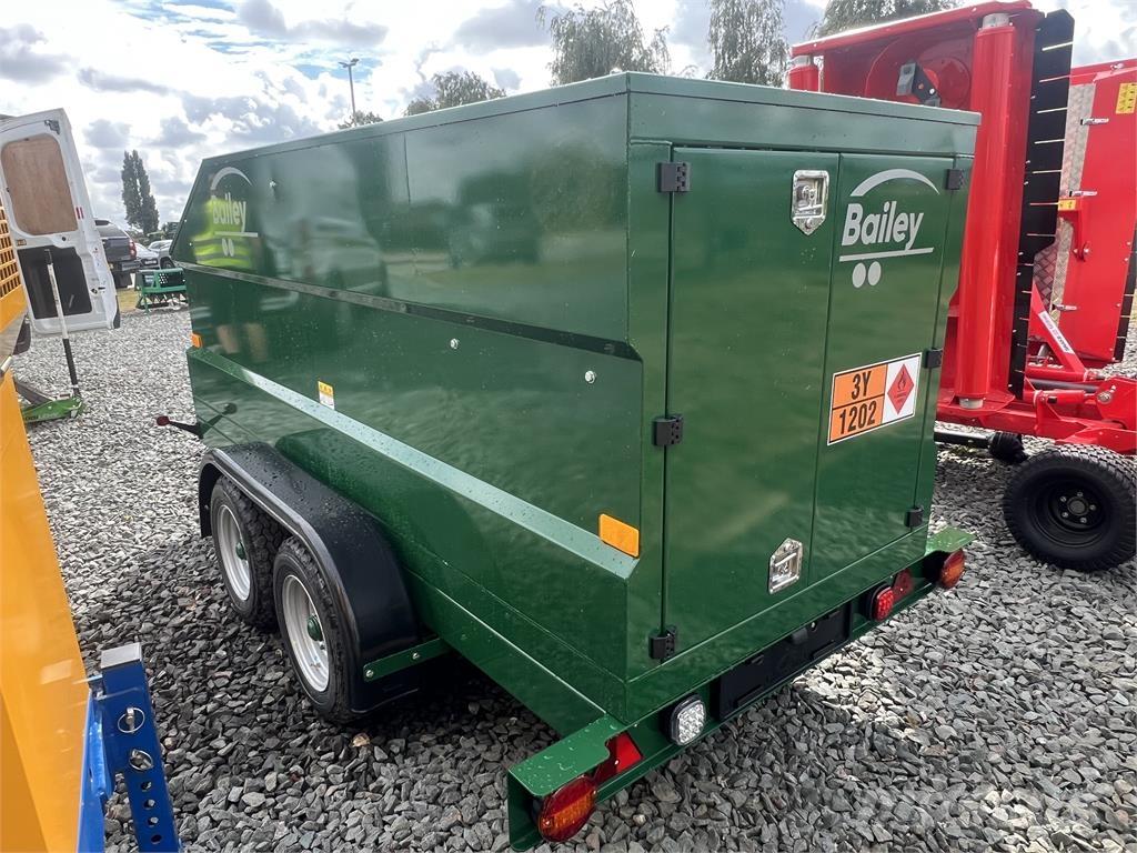 Bailey 2000L Trágyaszóró