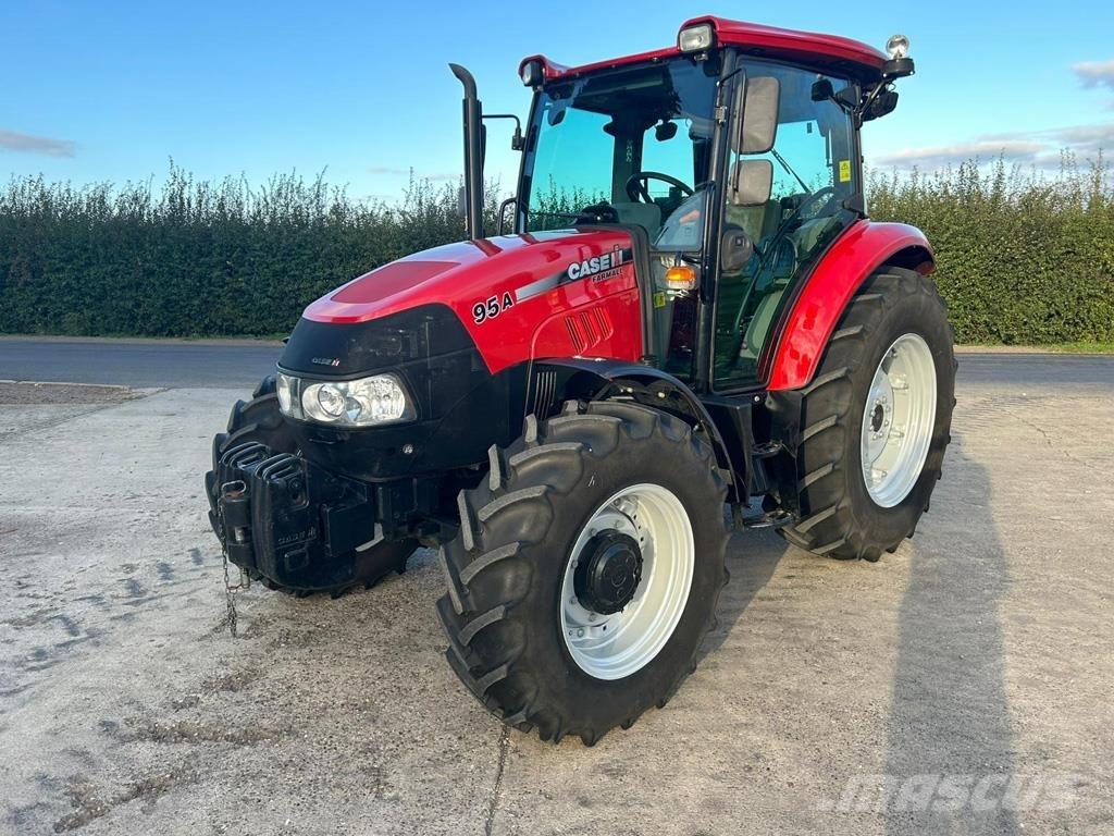 CASE FARMALL 95A Traktorok