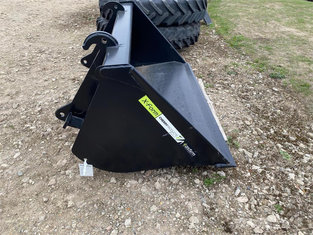 Cherry BK10-60 Teleszkópos mezőgazdasági rakodók