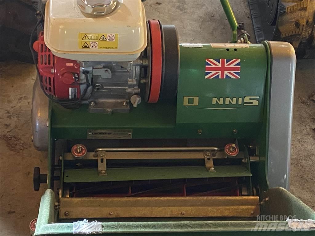 Dennis SUPER SIX Motorok