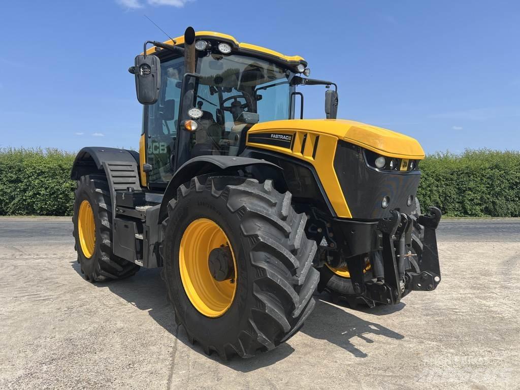 JCB 4220 FASTRAC Traktorok