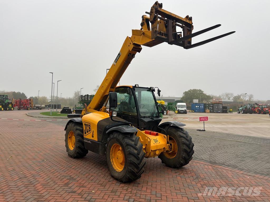JCB 530-70 Teleszkópos mezőgazdasági rakodók