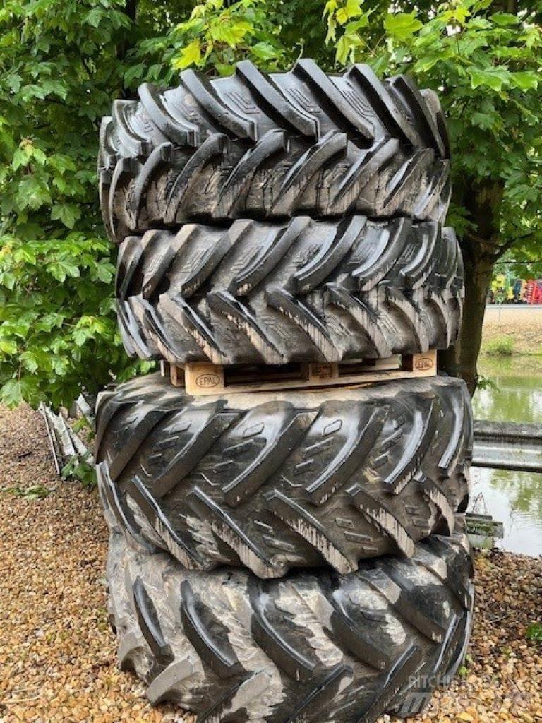 JCB WHEELS Gumiabroncsok, kerekek és felnik