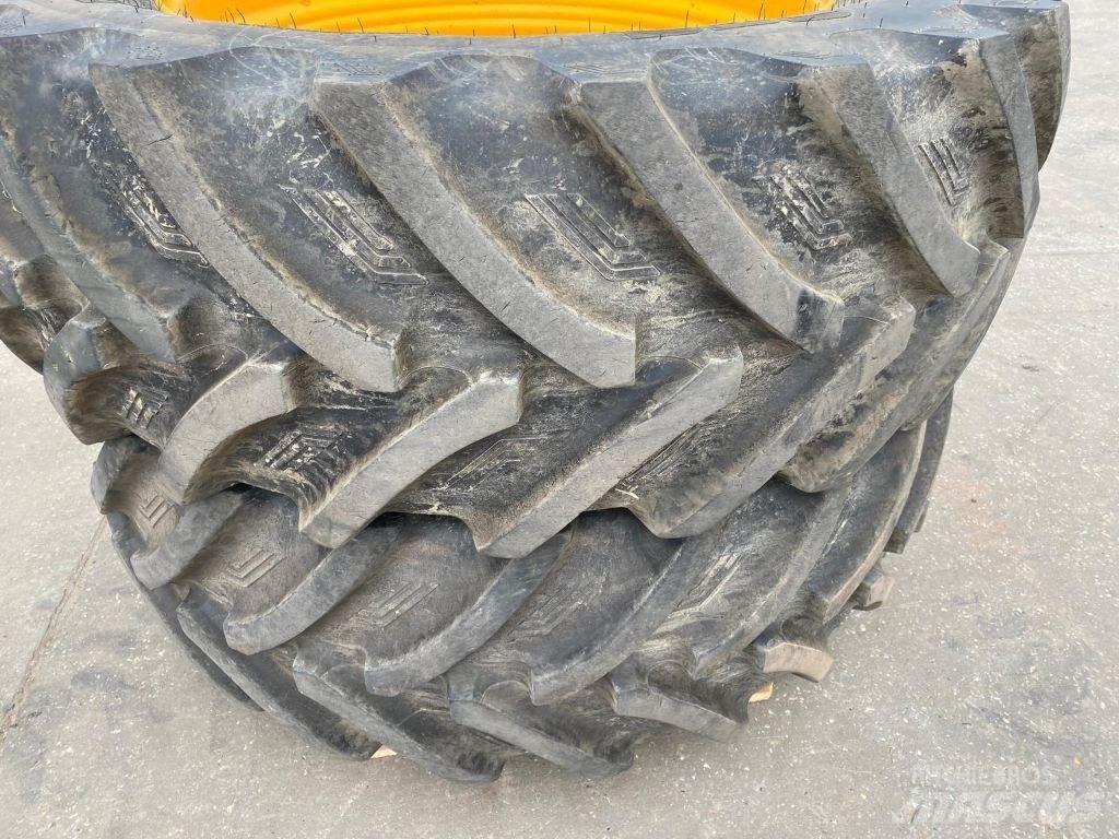 JCB WHEELS Gumiabroncsok, kerekek és felnik