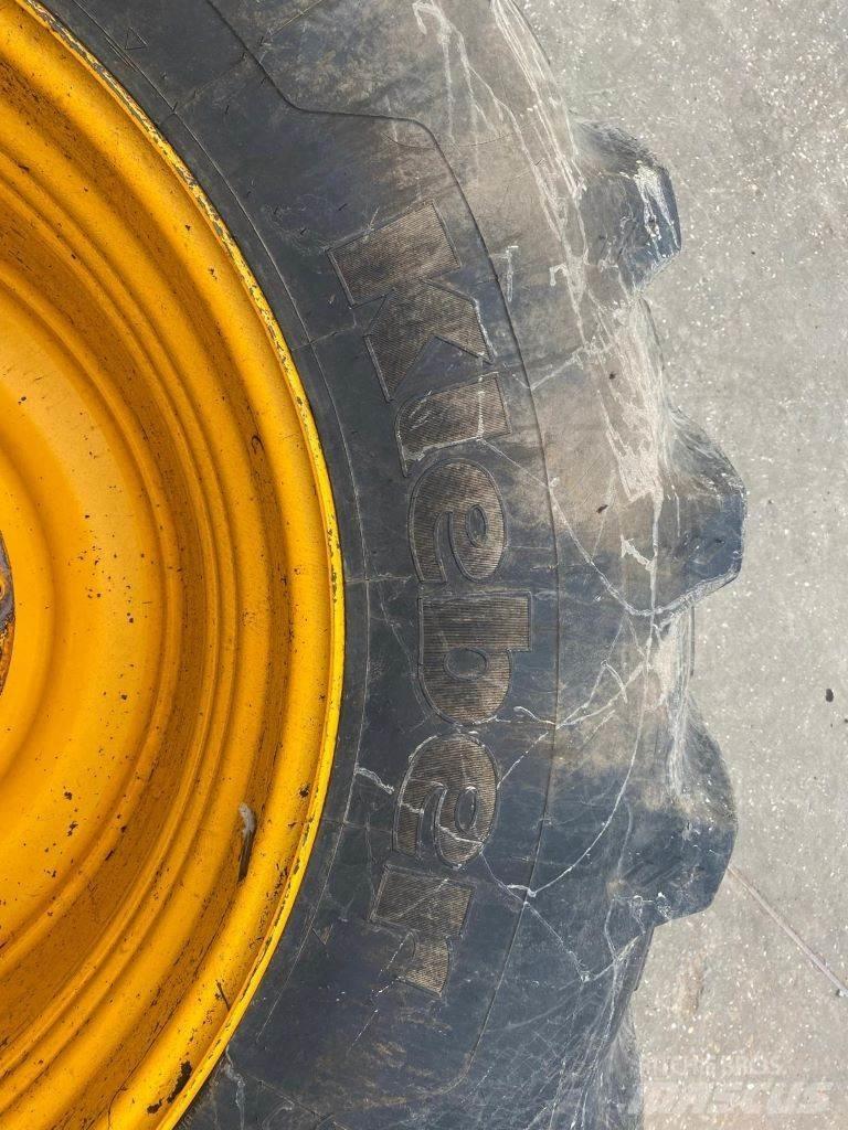 JCB WHEELS Gumiabroncsok, kerekek és felnik