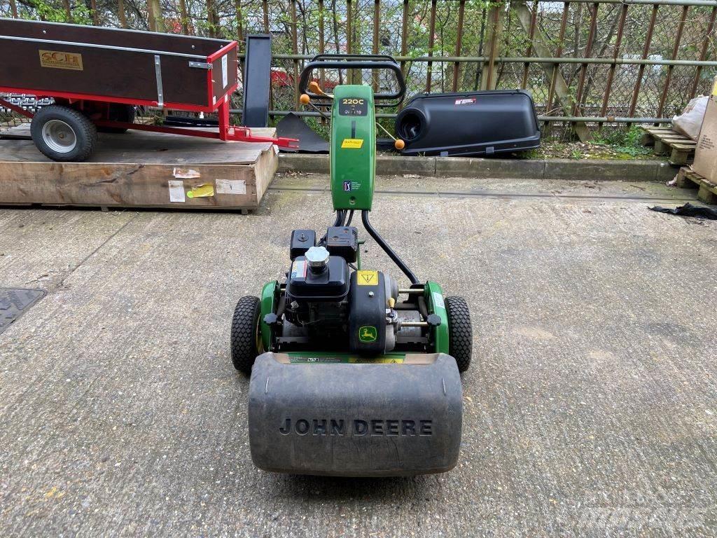 John Deere 220C Egyéb mezőgazdasági gépek