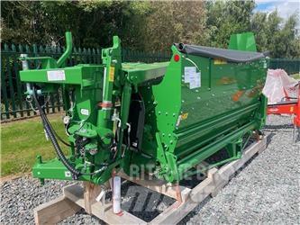 John Deere 331 Öntöző Kaszák