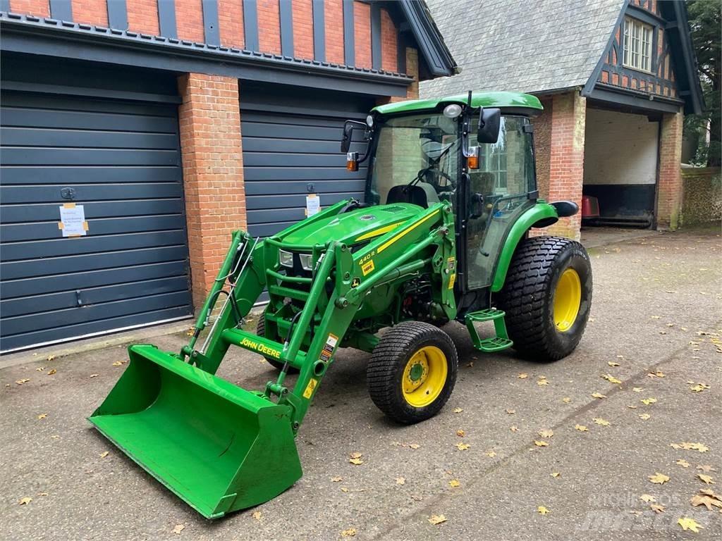 John Deere 4066R Kompakt traktorok